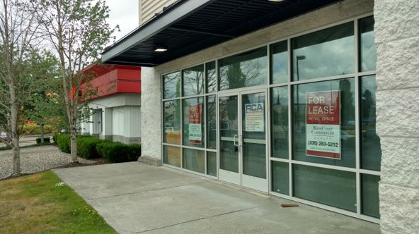 4,000 SF Available